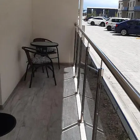 Apartament Delia דירה *
